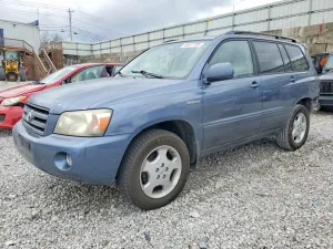 2004 TOYOTA HIGHLANDER
