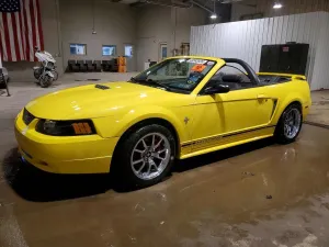 2001 FORD MUSTANG