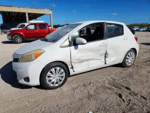 2012 TOYOTA YARIS