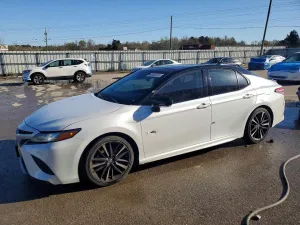 2019 TOYOTA CAMRY