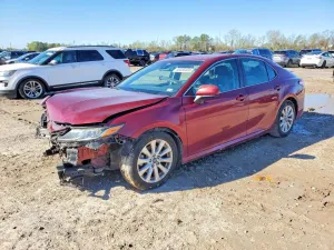 2018 TOYOTA CAMRY