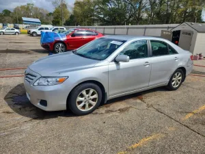 2011 TOYOTA CAMRY