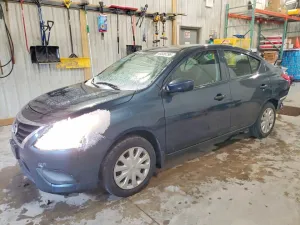 2016 NISSAN VERSA