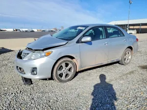 2013 TOYOTA COROLLA