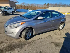 2012 HYUNDAI ELANTRA