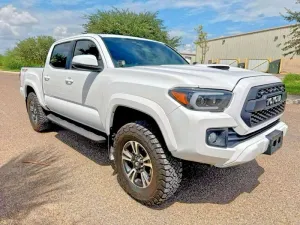 2017 TOYOTA TACOMA TRD