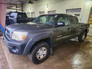 2011 TOYOTA TACOMA