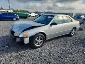 2001 TOYOTA CAMRY
