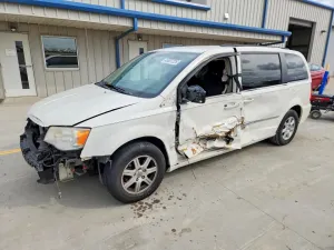 2012 CHRYSLER MINIVAN