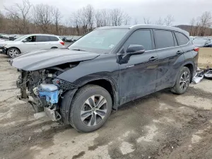 2020 TOYOTA HIGHLANDER