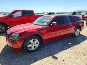 2005 DODGE MAGNUM