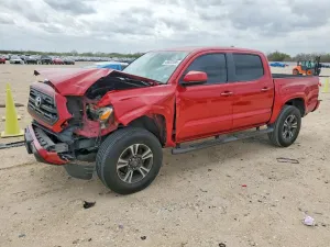 2017 TOYOTA TACOMA