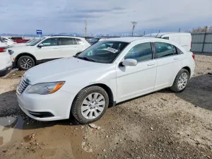 2013 CHRYSLER 200