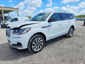 2023 LINCOLN NAVIGATOR