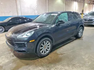 2019 PORSCHE CAYENNE