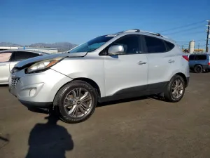 2015 HYUNDAI TUCSON