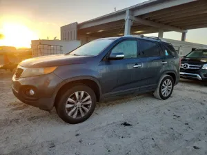 2011 KIA SORENTO