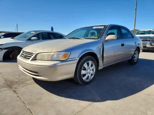 2001 TOYOTA CAMRY