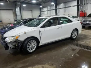 2013 TOYOTA CAMRY