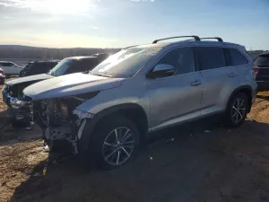 2019 TOYOTA HIGHLANDER