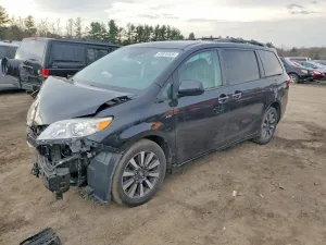 2019 TOYOTA SIENNA