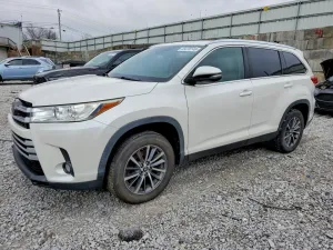 2019 TOYOTA HIGHLANDER