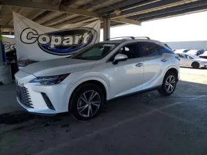 2023 LEXUS