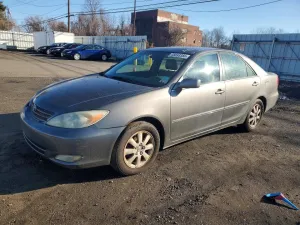 2004 TOYOTA CAMRY