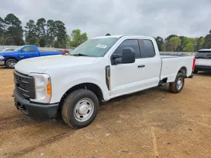2023 FORD F250