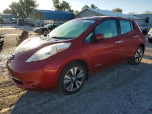 2015 NISSAN LEAF