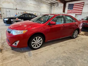 2014 TOYOTA CAMRY