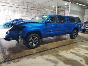 2016 TOYOTA TACOMA