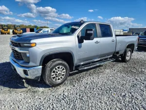 2025 CHEVROLET SILVERADO