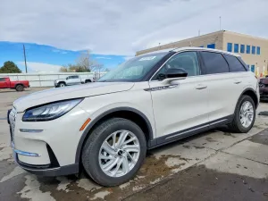 2023 LINCOLN TOWNHOUSE CORSAIR