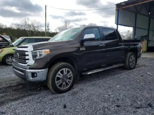 2020 TOYOTA TUNDRA