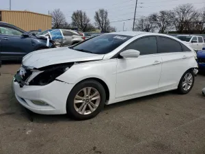 2013 HYUNDAI SONATA