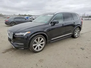 2016 VOLVO XC90