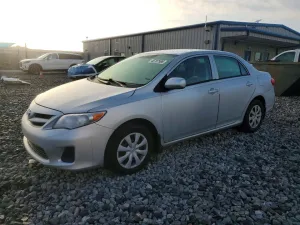 2013 TOYOTA COROLLA