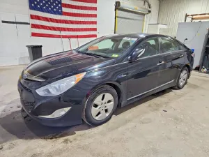 2011 HYUNDAI SONATA