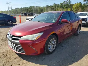 2017 TOYOTA CAMRY