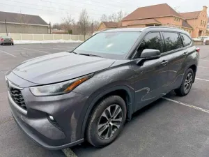 2021 TOYOTA HIGHLANDER