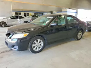 2011 TOYOTA CAMRY
