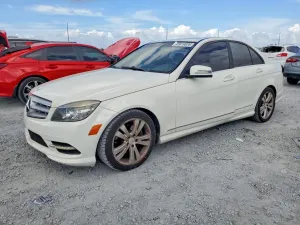 2011 MERCEDES-BENZ C-CLASS