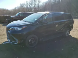 2023 TOYOTA SIENNA