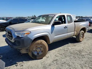 2018 TOYOTA TACOMA