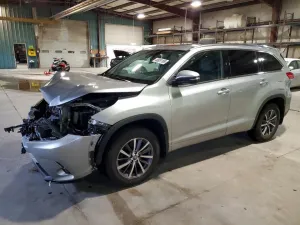 2018 TOYOTA HIGHLANDER