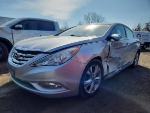 2011 HYUNDAI SONATA