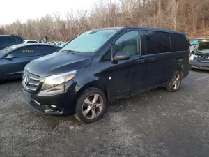 2018 MERCEDES BENZ METRIS