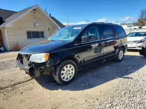2010 CHRYSLER MINIVAN