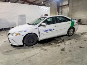 2016 TOYOTA CAMRY SOLA